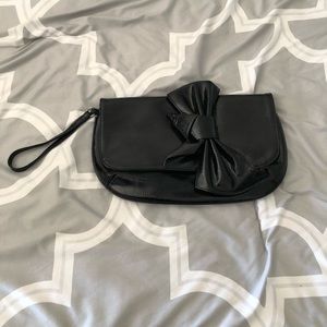 Black, large clutch. Faux leather. Giannini brand
